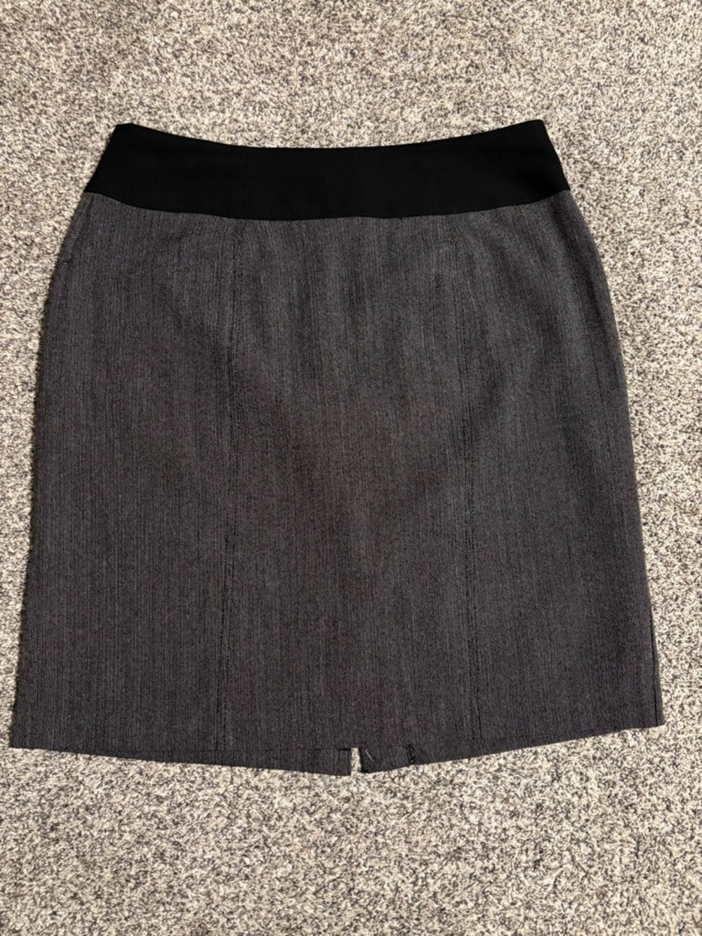 Worthington Gray Pencil Skirt with Black Waistband